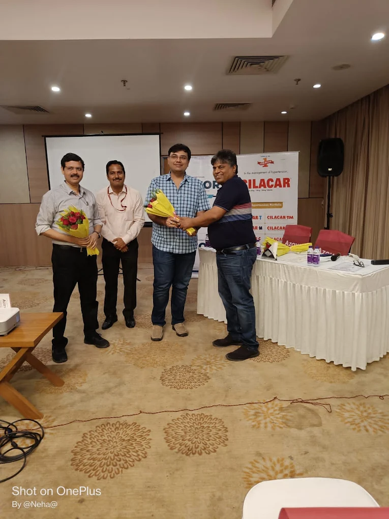 Dr Ashish Golwara
